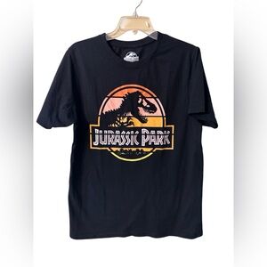 Jurassic Park Black Graphic T-Shirt EUC Large
